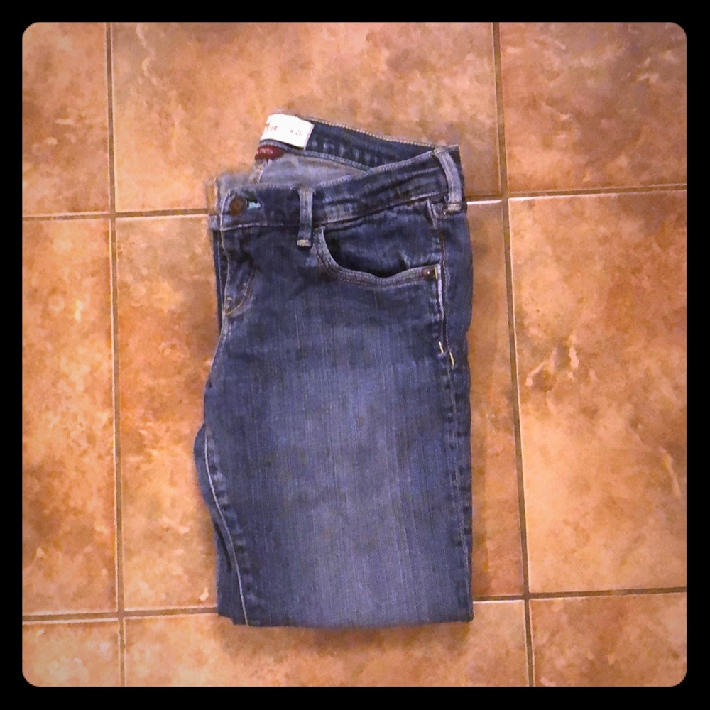 Hollister capris